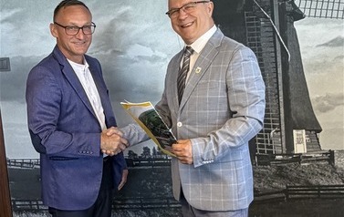 Akt mianowania nauczycieli 2026 - Sławomir Maniawski
