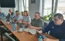Radni biorący udział w posiedzeniu zespołu przewodniczących poszczeg&oacute;lnych komisji Rady Gminy Sośno