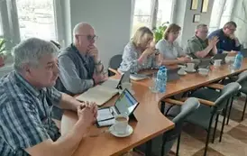 Radni biorący udział w posiedzeniu zespołu przewodniczących poszczeg&oacute;lnych komisji Rady Gminy Sośno