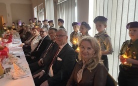 Wigilia Senior&oacute;w &ndash; wsp&oacute;lne świętowanie w wyjątkowej atmosferze 15