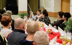 Wigilia Senior&oacute;w &ndash; wsp&oacute;lne świętowanie w wyjątkowej atmosferze 35