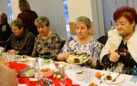 Wigilia Senior&oacute;w &ndash; wsp&oacute;lne świętowanie w wyjątkowej atmosferze 41