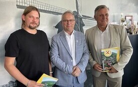 Podpisano umowy na realizację projektu &bdquo;Wymiana źr&oacute;deł ogrzewania w szkołach podstawowych na terenie Gminy Sośno&rdquo; 3
